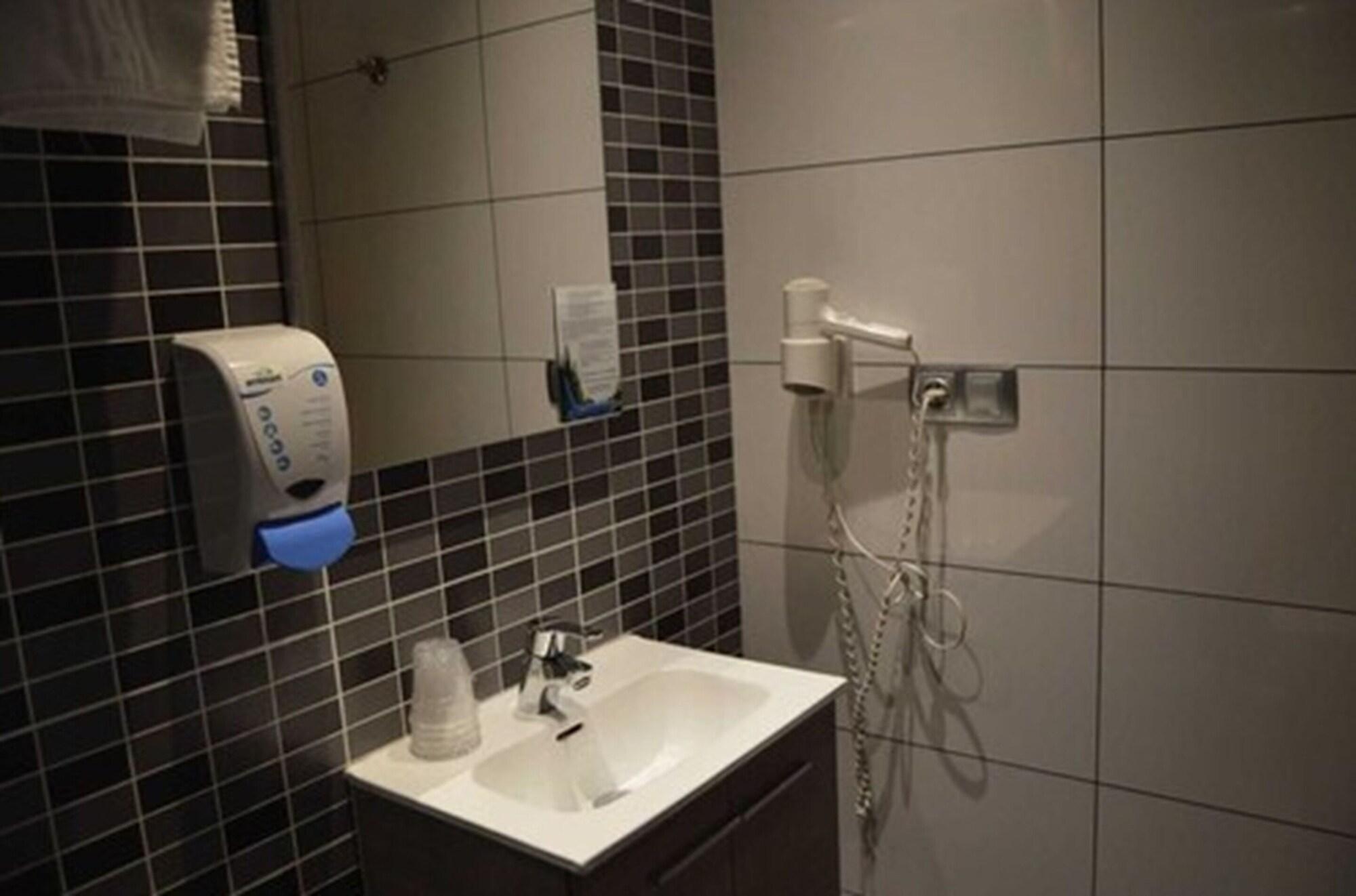 Hotel Ciutadella روساس المظهر الخارجي الصورة