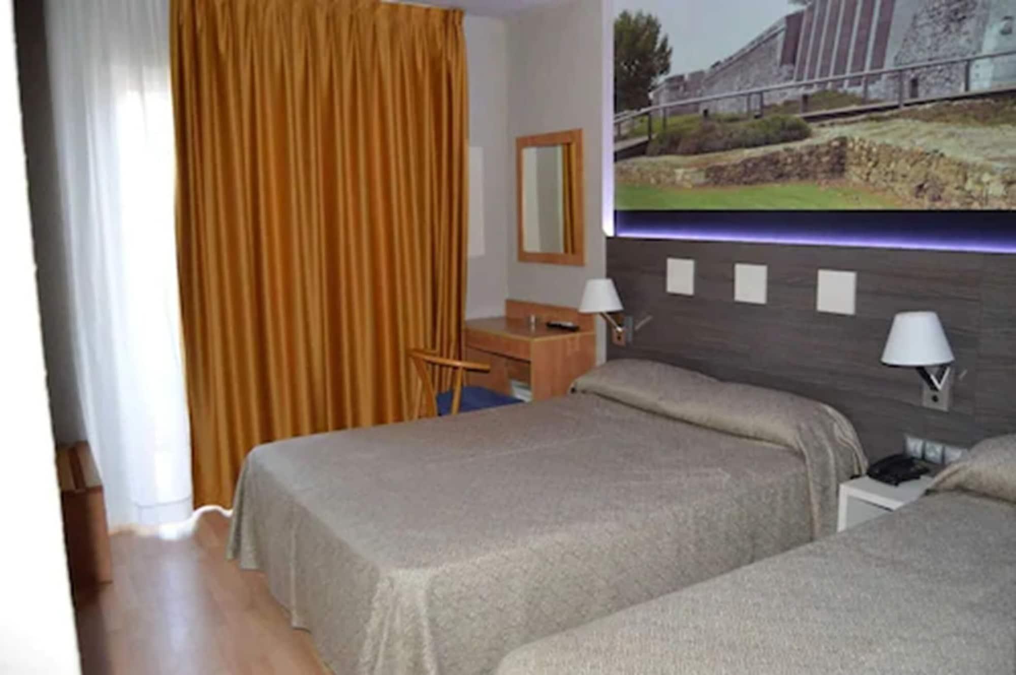 Hotel Ciutadella روساس المظهر الخارجي الصورة