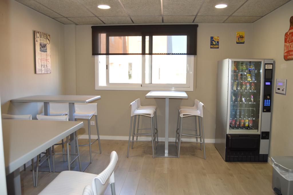 Hotel Ciutadella روساس المظهر الخارجي الصورة