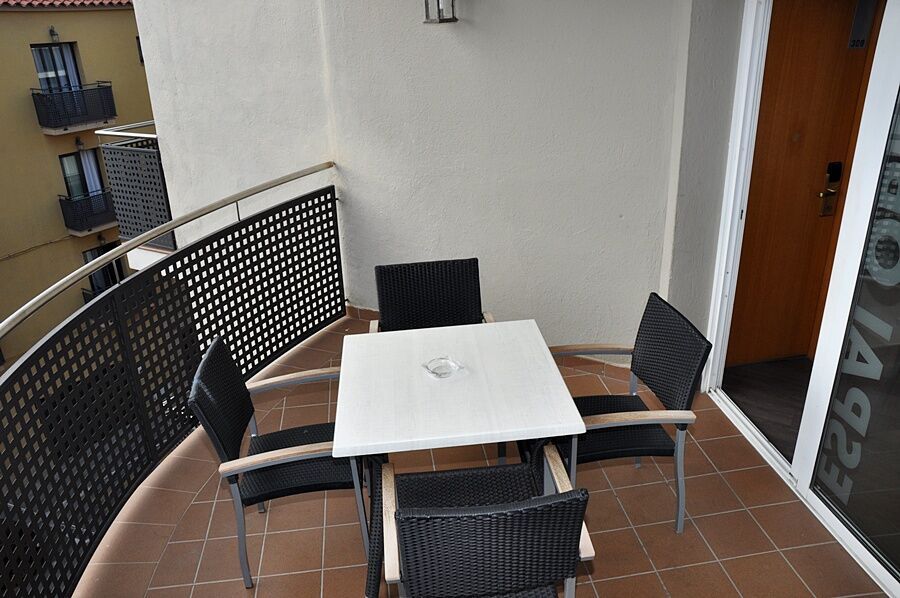 Hotel Ciutadella روساس المظهر الخارجي الصورة